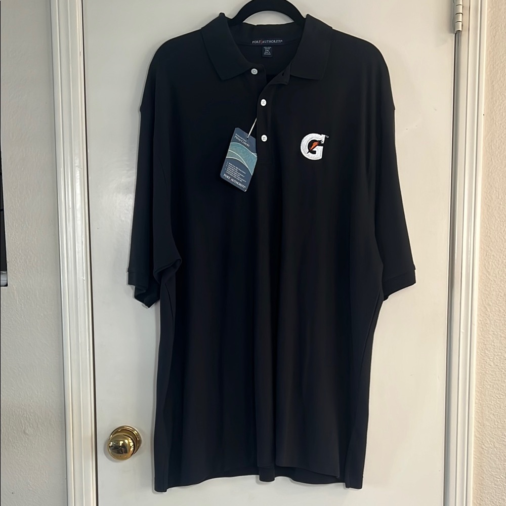 Port Authority Men’s Gatorade Logoed Polo Shirt. NWT 100% Pima Cotton